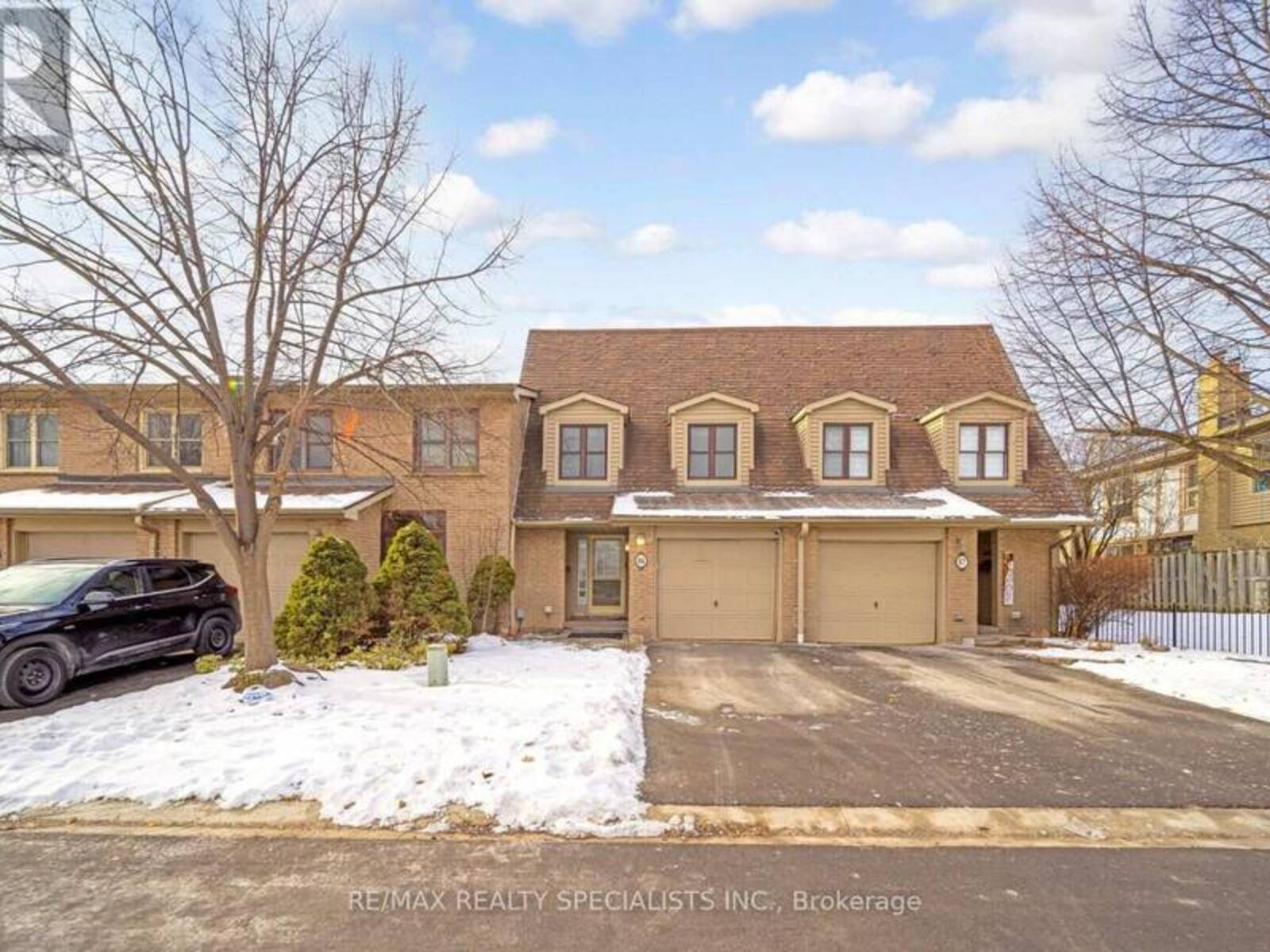 86 GREENWICH CIRCLE, Brampton, Ontario L6S 2E8