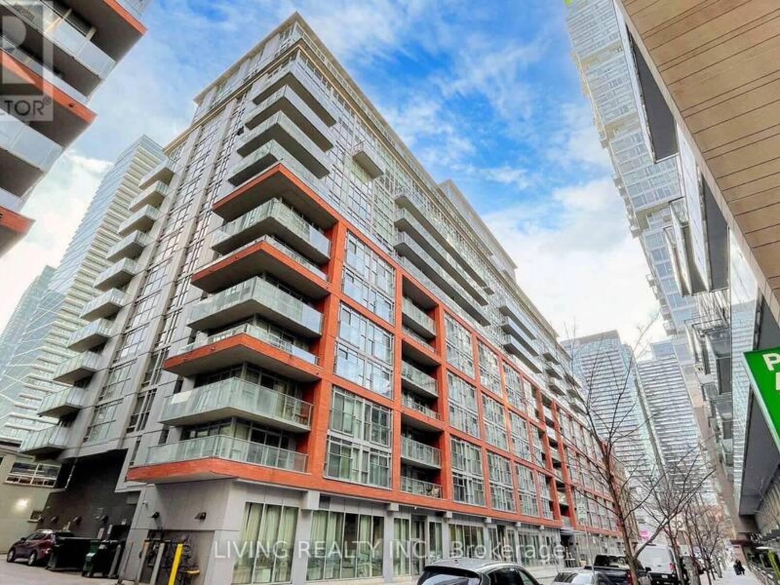 605 - 21 NELSON STREET, Toronto, Ontario M5V 3H9