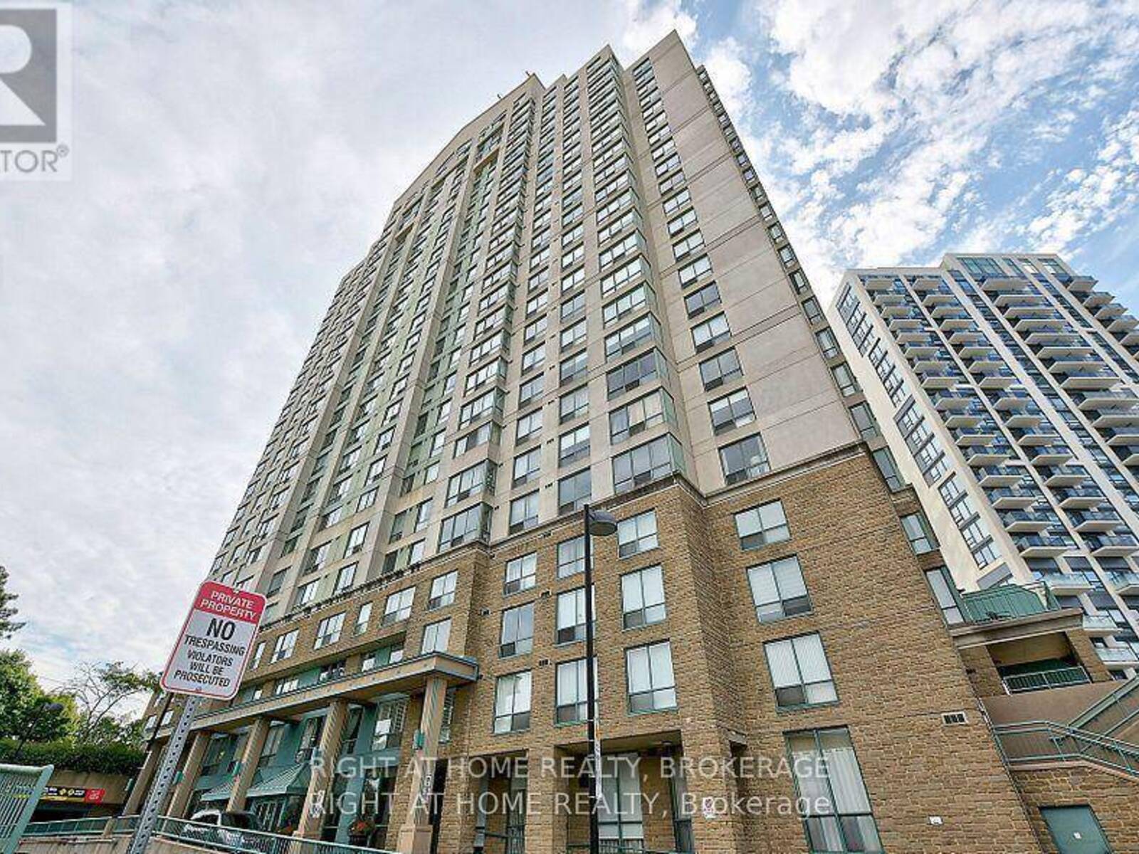 206 - 101 SUBWAY CRESCENT, Toronto, Ontario M9B 6K4