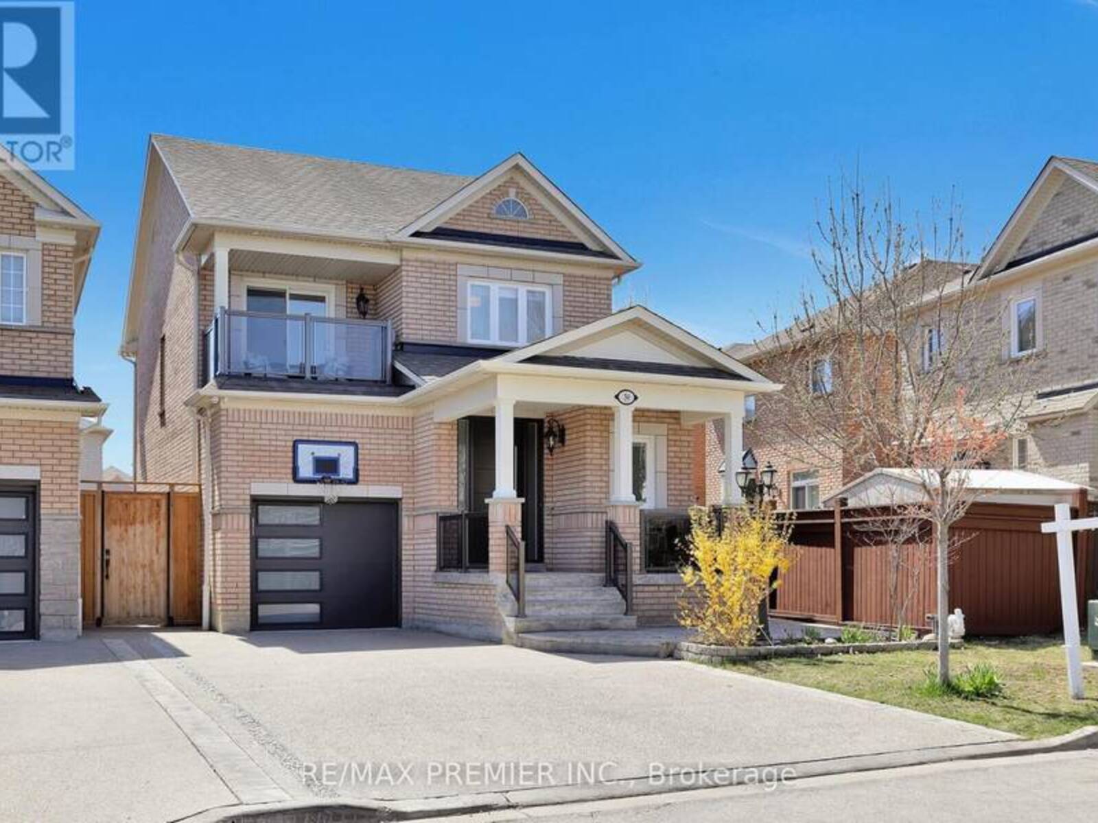 39 VIREO WAY, Vaughan, Ontario L4H 2T7