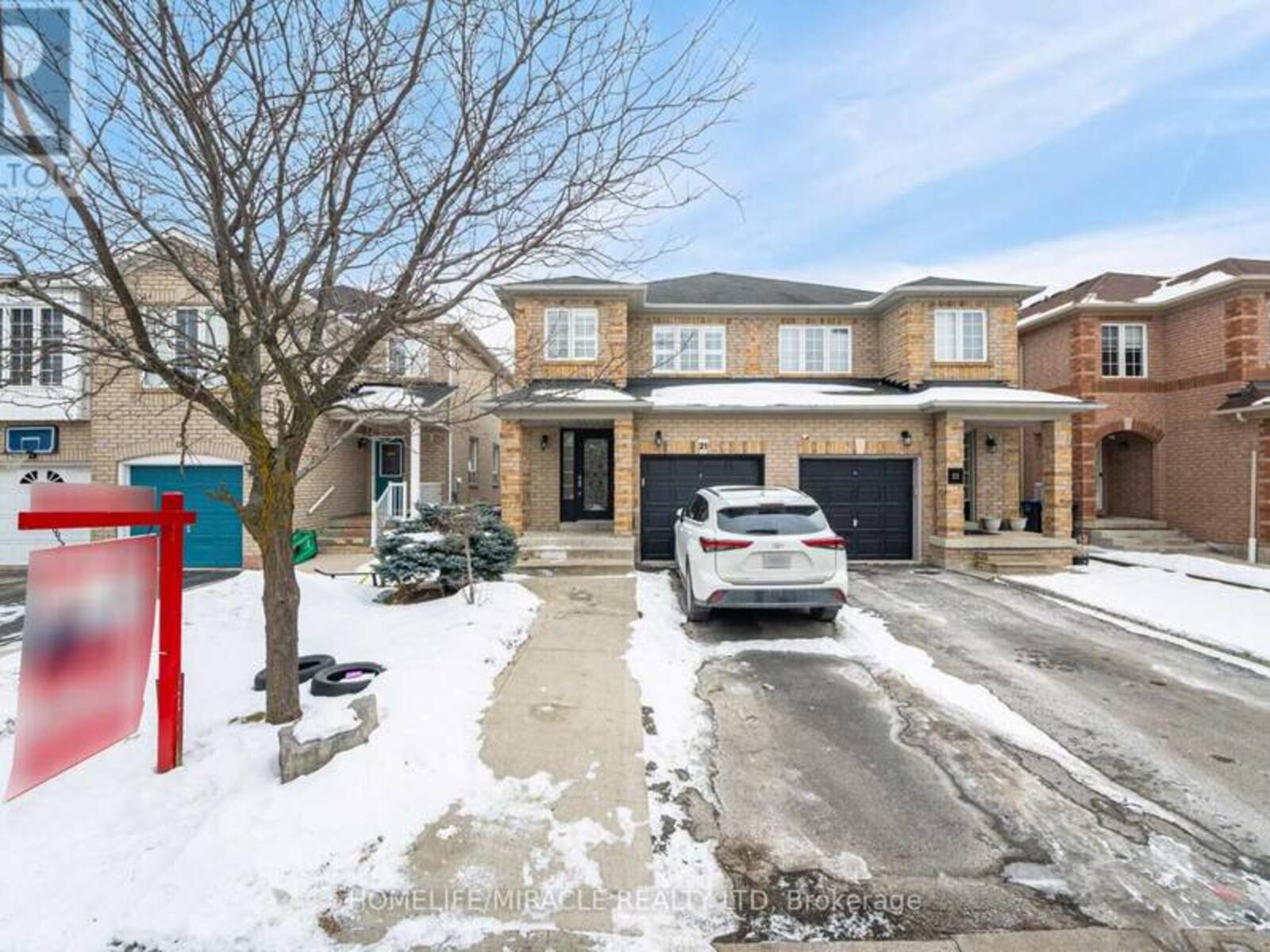 21 ROADMASTER LANE, Brampton, Ontario L7A 3A9