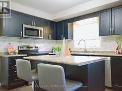 21C - 388 OLD HURON ROAD Kitchener Ontario, N2R 0J6