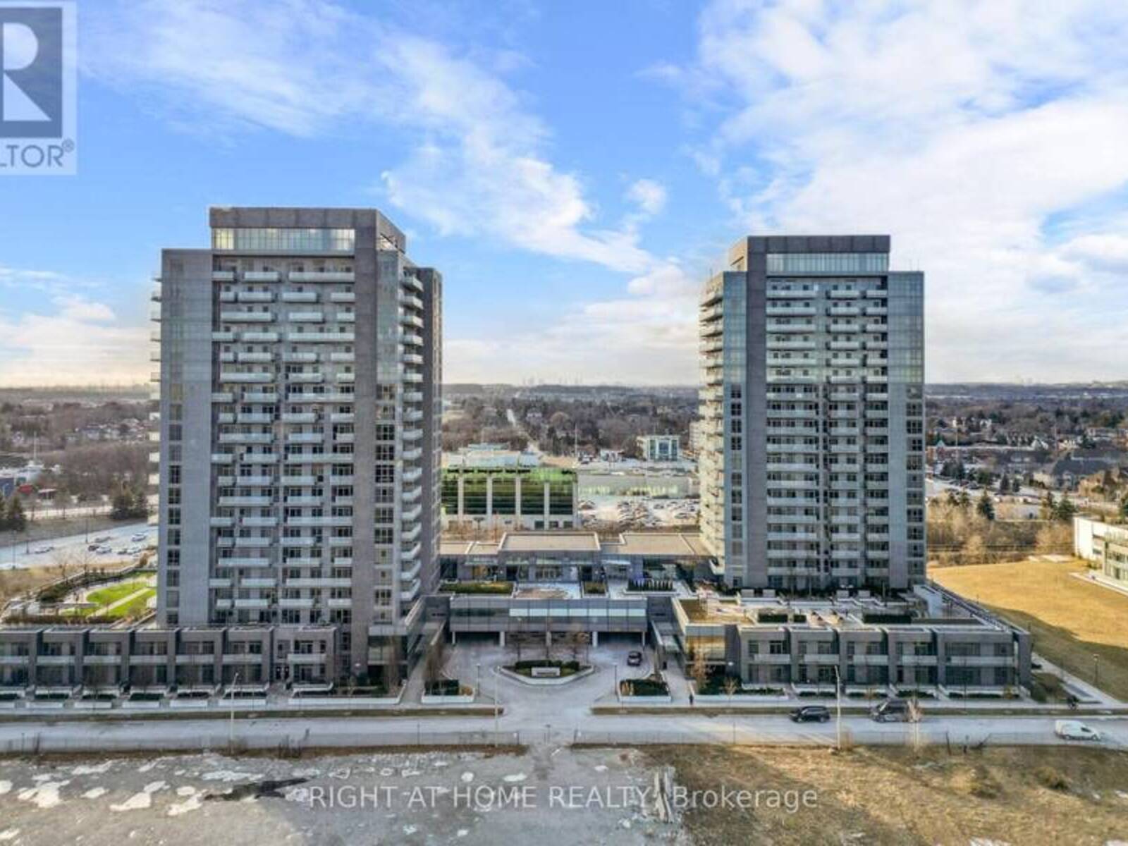 PH08 - 55 ONEIDA CRESCENT, Richmond Hill, Ontario L4B 0E8