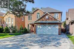 8 ASHDOWN CRESCENT | Richmond Hill Ontario | Slide Image One