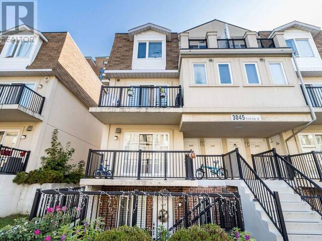 2079 - 3045 FINCH AVENUE W Toronto Ontario, M9M 0A5