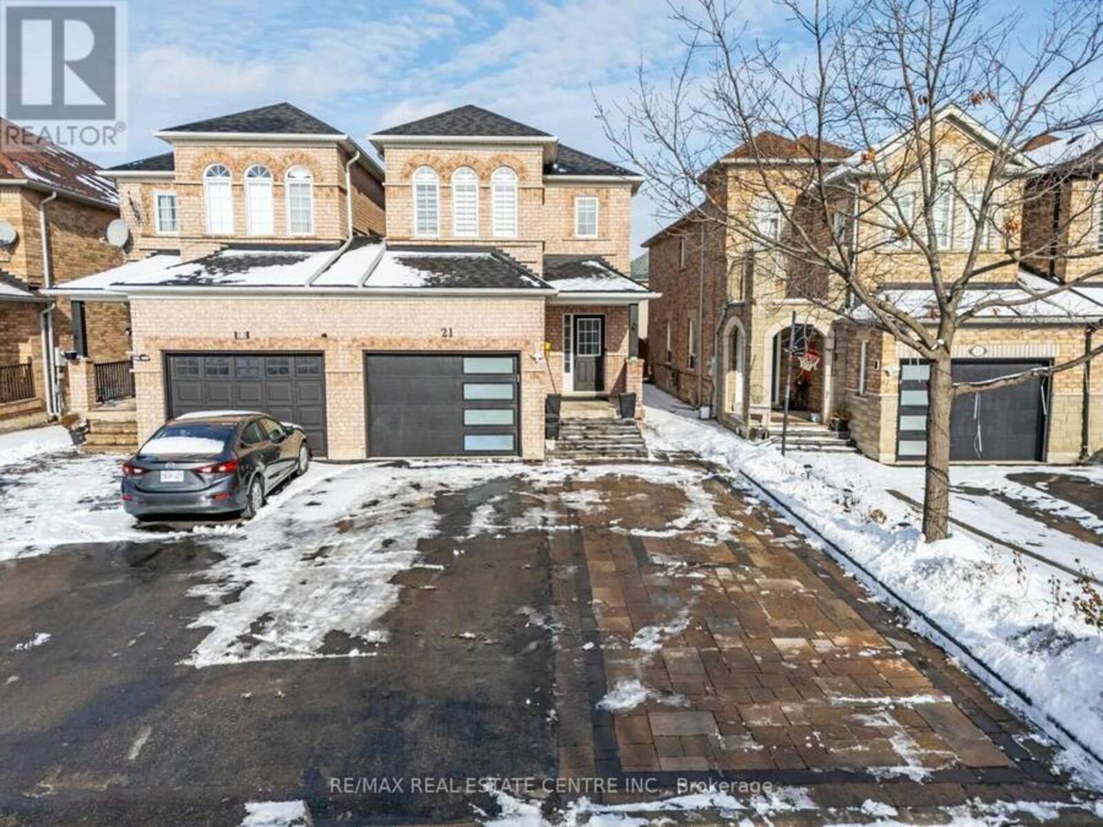 21 DEEPSPRINGS CRESCENT, Vaughan, Ontario L6A 3M4