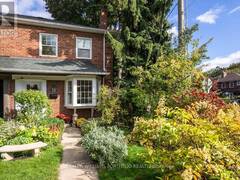 73 HANNA ROAD Toronto Ontario, M4G 3N2