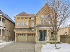 102 BEACONSFIELD DRIVE Vaughan Ontario, L4H 4L6