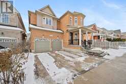 142 WEST LAWN CRESCENT | Whitchurch-Stouffville Ontario | Slide Image Three