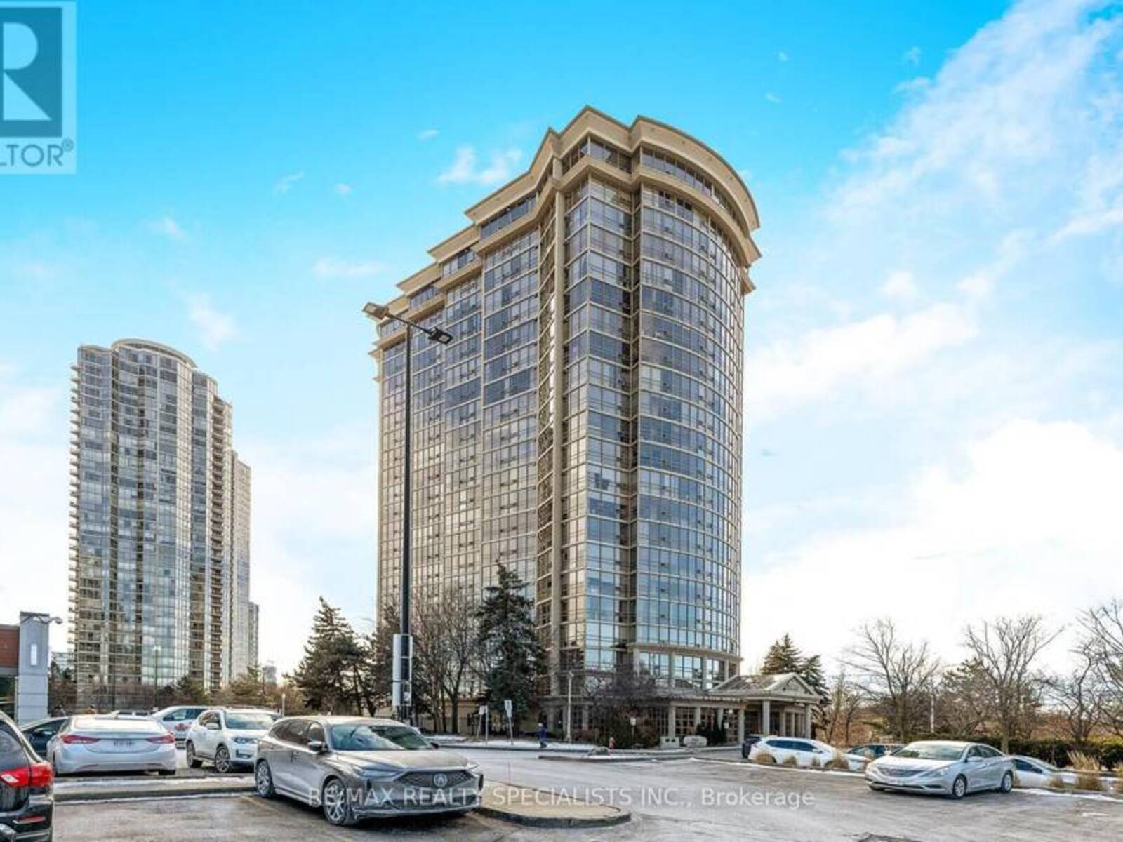 501 - 50 EGLINTON AVENUE W, Mississauga, Ontario L5R 3P5