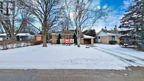 42 ROUGECREST DRIVE | Markham Ontario | Slide Image Two