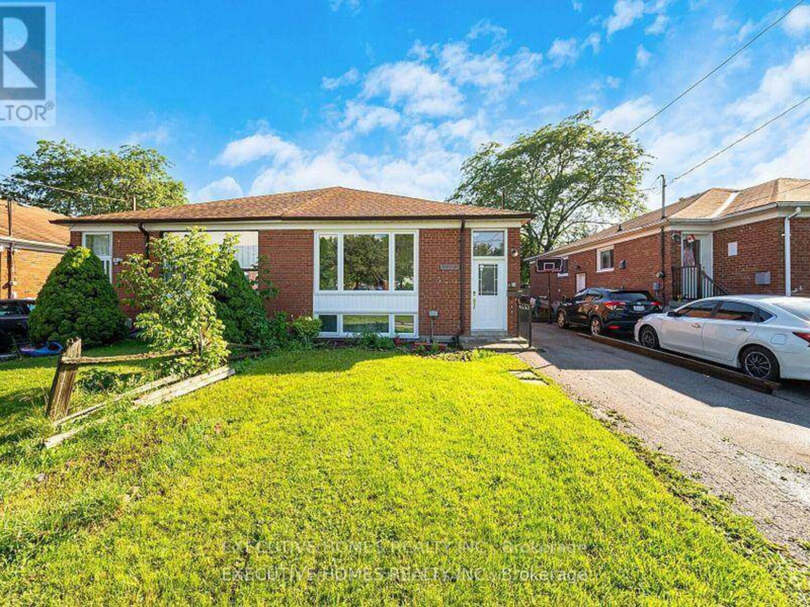 3548 ASHCROFT CRESCENT, Mississauga, Ontario L5C 2E7