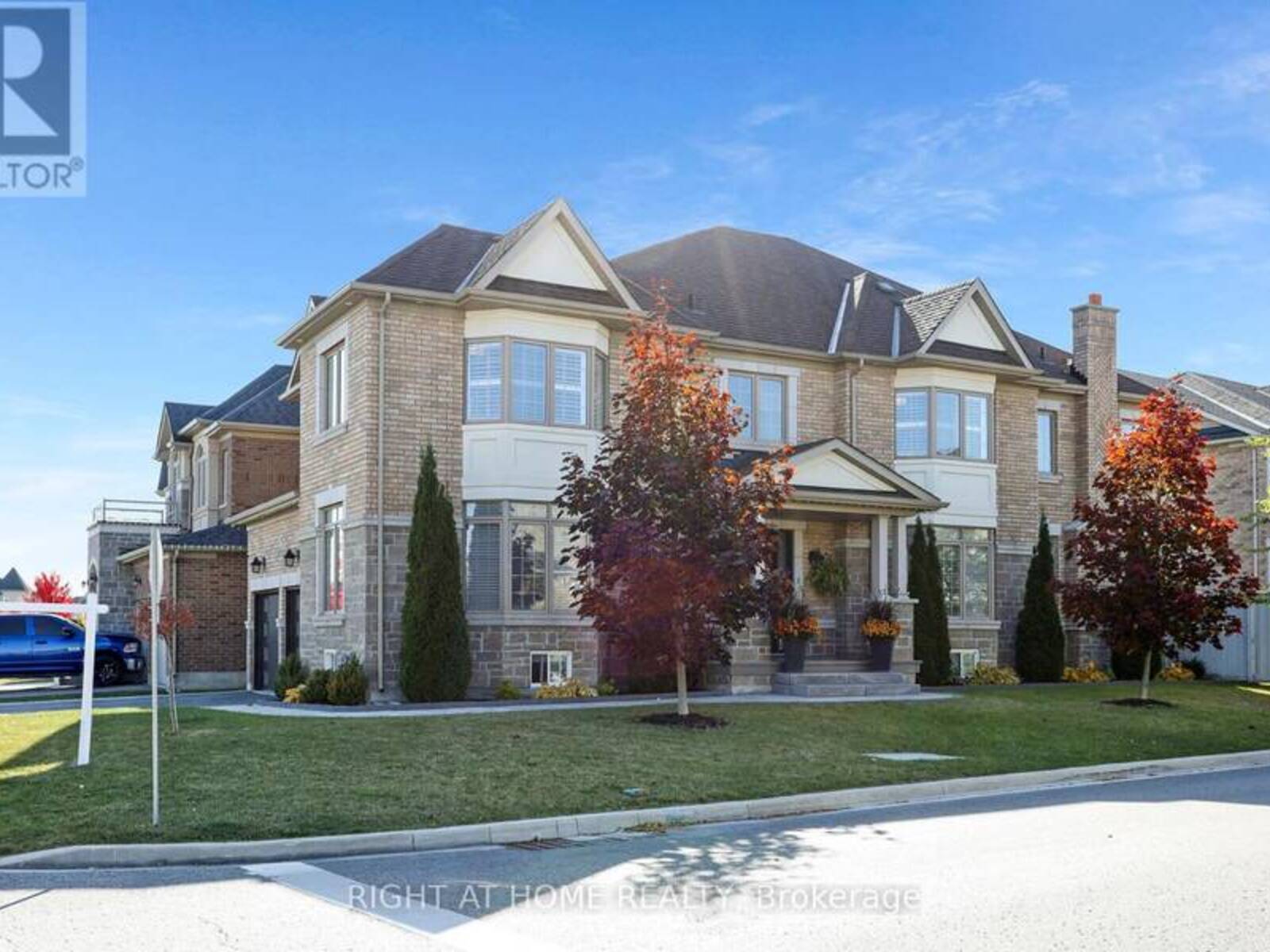 78 BARROW AVENUE, Bradford West Gwillimbury, Ontario L3Z 0W1