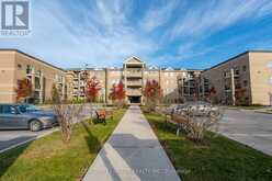 109 - 481 RUPERT AVENUE | Whitchurch-Stouffville Ontario | Slide Image One