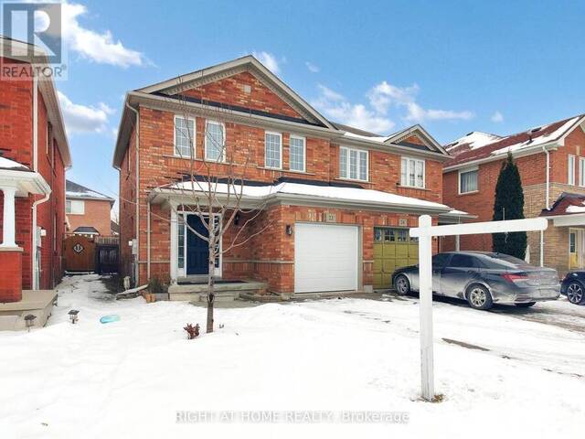 22 HOLLINGSWORTH CIRCLE Brampton Ontario, L7A 0J7