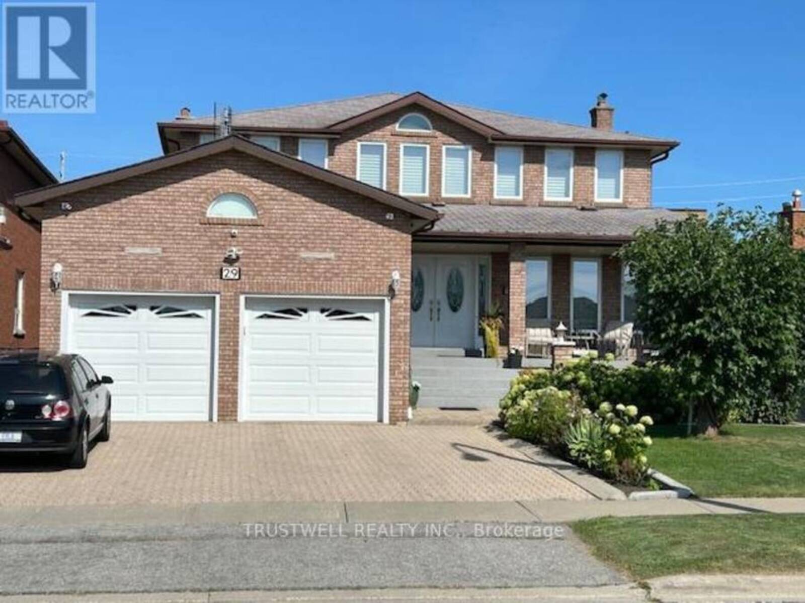 29 KINGSDOWN DRIVE, Toronto, Ontario M1K 3B9