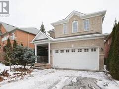 72 MARTINI DRIVE Richmond Hill Ontario, L4S 2S5