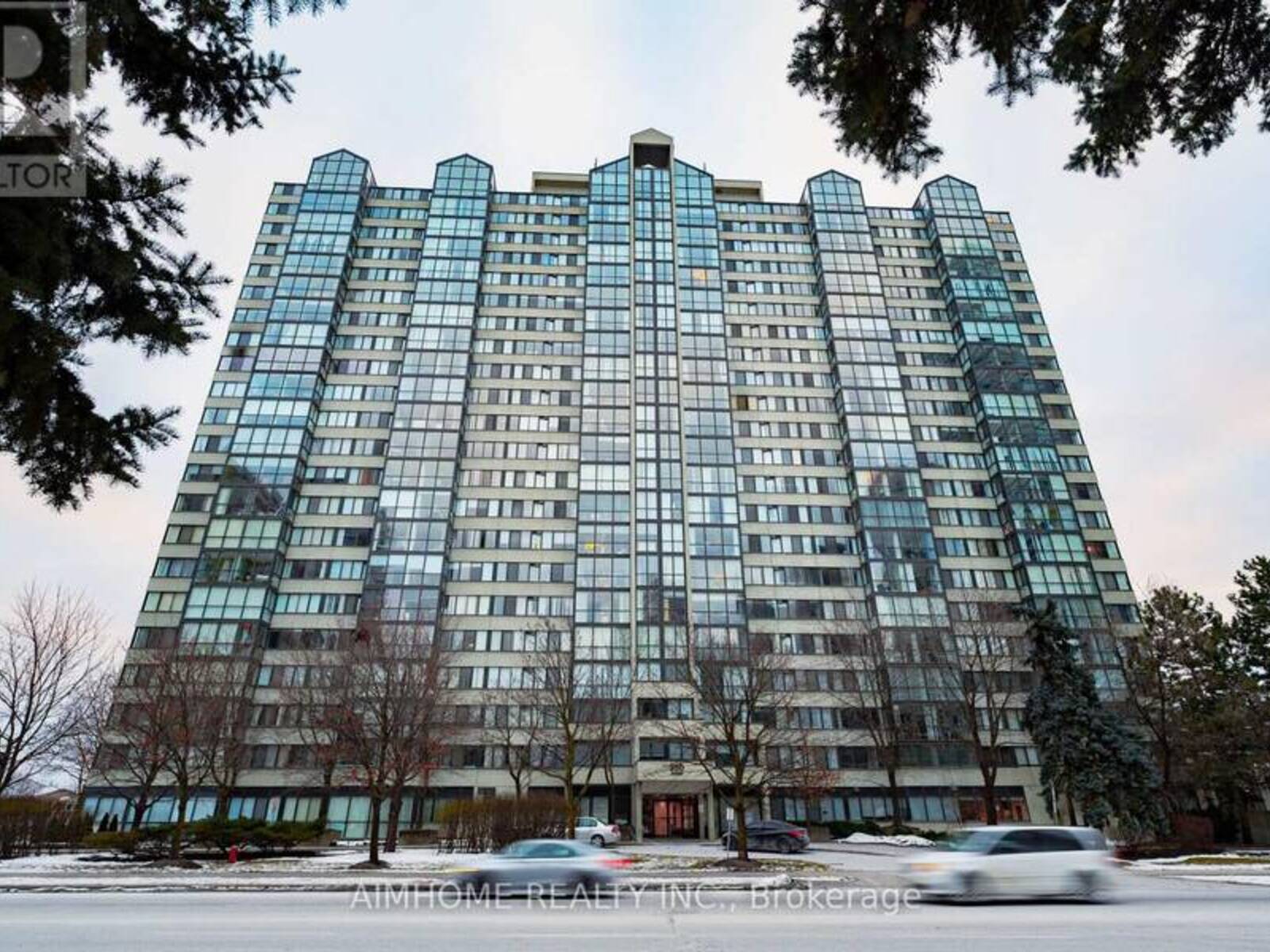 1009 - 350 WEBB DRIVE, Mississauga, Ontario L5B 3W4