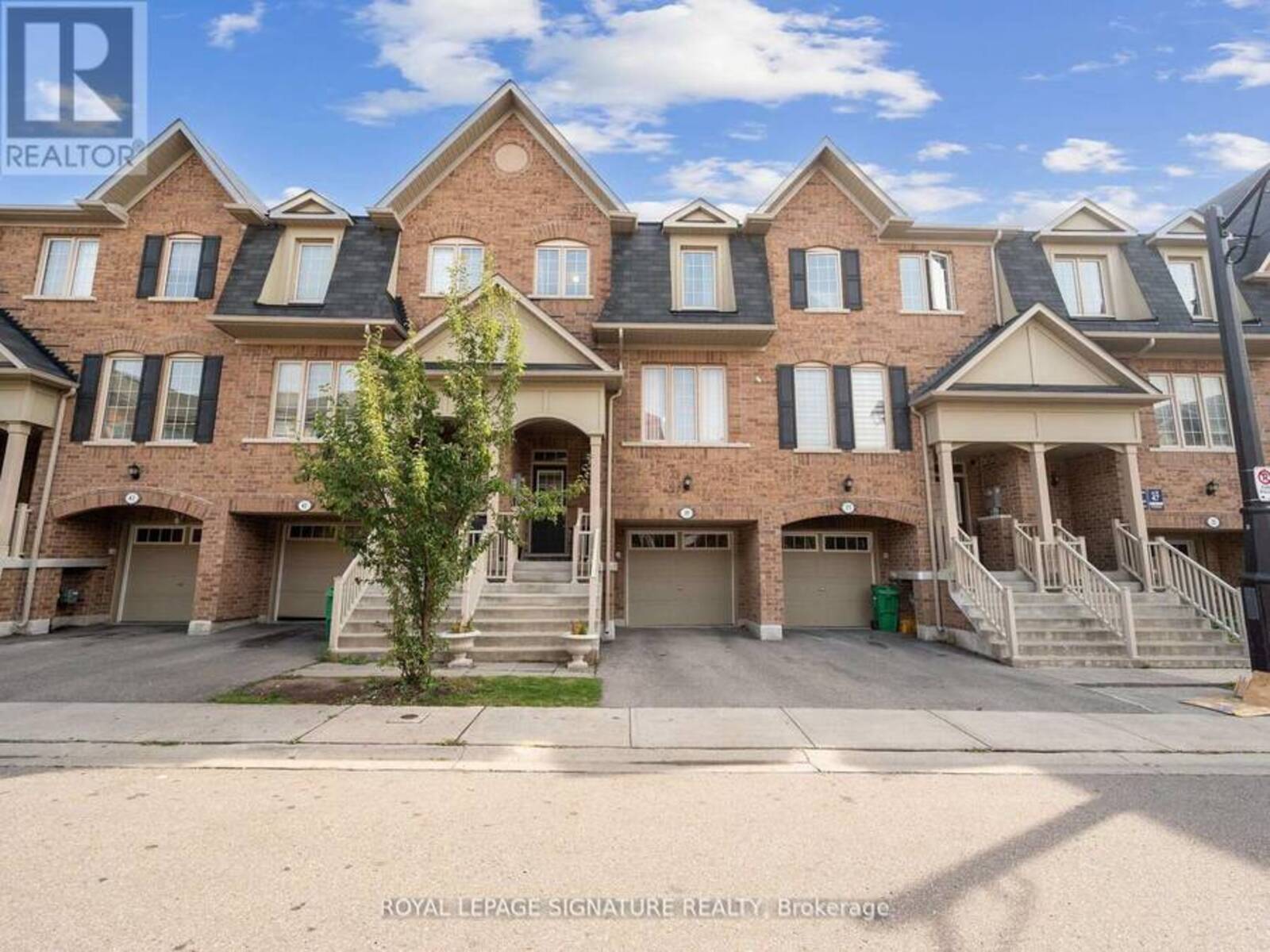 39 SEA DRIFTER CRESCENT, Brampton, Ontario L6P 4B2