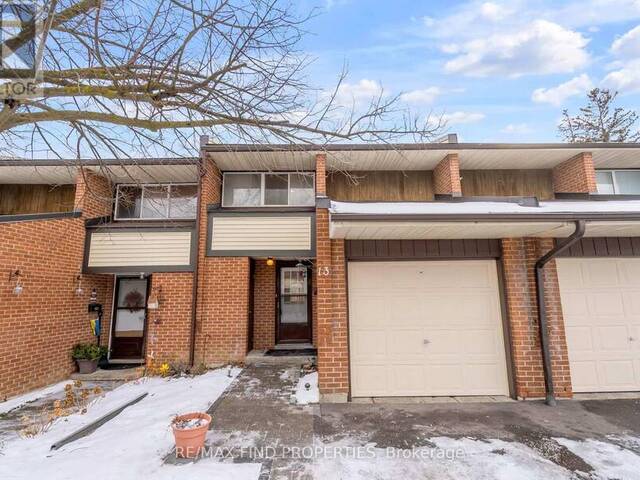 13 - 2301 DERRY ROAD W Mississauga Ontario, L5N 2R4