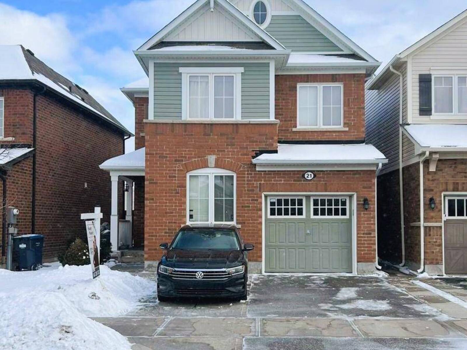 21 MERCEDES ROAD, Brampton, Ontario L7A 0G2