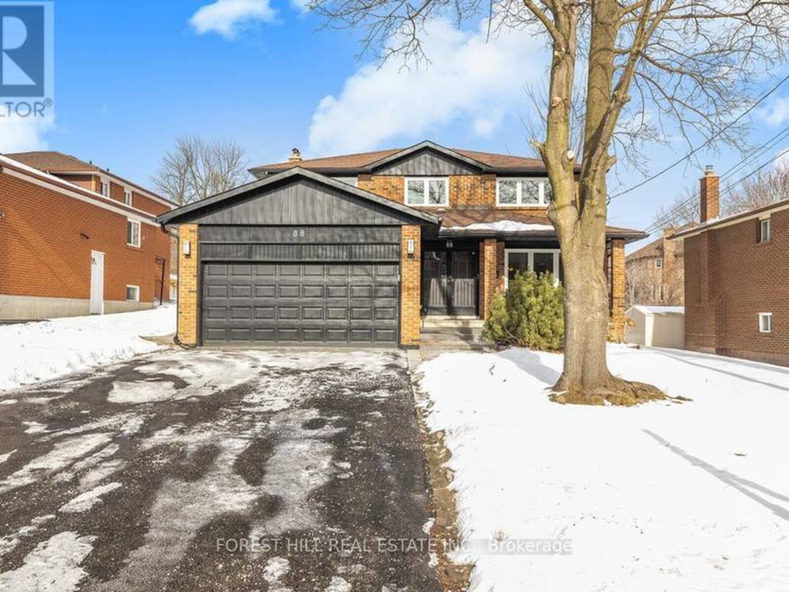 88 PEMBERTON ROAD, Richmond Hill, Ontario L4C 3T7