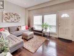 16 TURRET HILL WAY Toronto Ontario, M2H 3A8