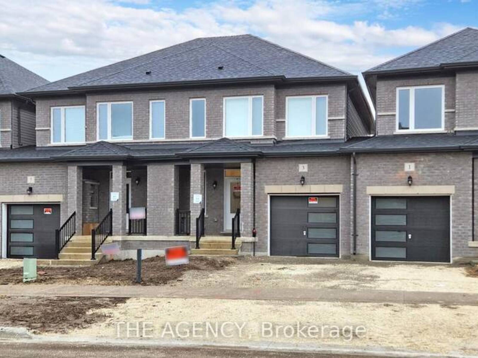 3 LISA STREET, Wasaga Beach, Ontario L9Z 0K9