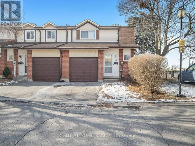 2 PARKER CRESCENT Ajax Ontario, L1S 3R5 - Property For Sale