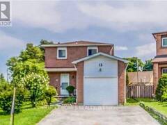 13 BLACKBURN CRESCENT S Ajax Ontario, L1S 5Z3