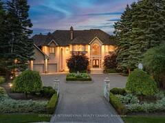 48 OLD PARK LANE Richmond Hill Ontario, L4B 2L3