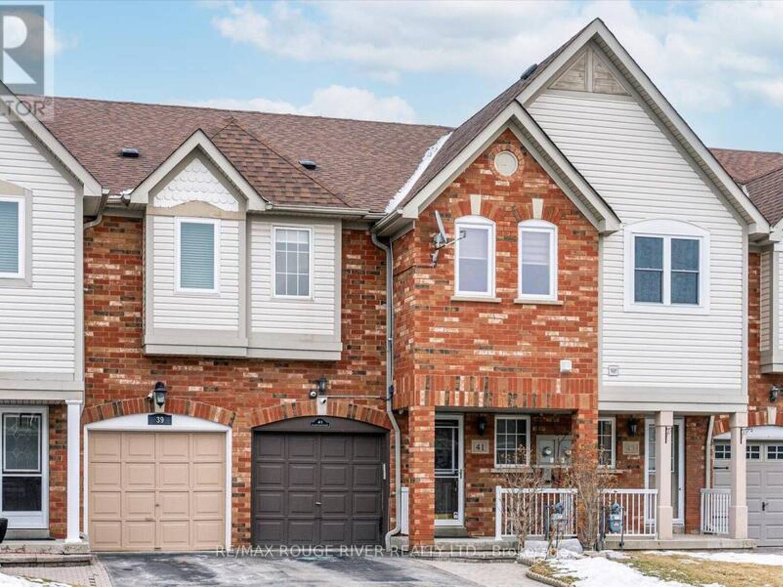 41 PLANTATION COURT, Whitby, Ontario L1P 1R2