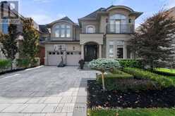 102 VINES PLACE | Aurora Ontario | Slide Image One