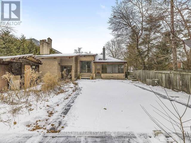 203 MCKEE AVENUE Toronto Ontario, M2N 4C9