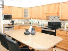 1711 - 301 PRUDENTIAL DRIVE Toronto Ontario, M1P 4V3