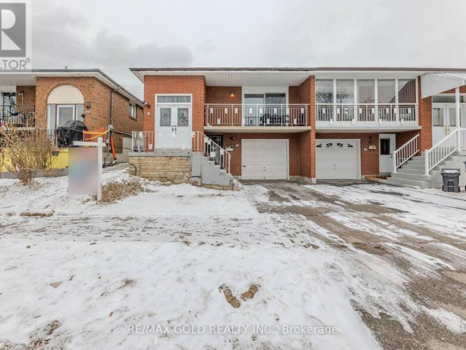 21 CHANNING PLACE, Toronto, Ontario M9V 4M6