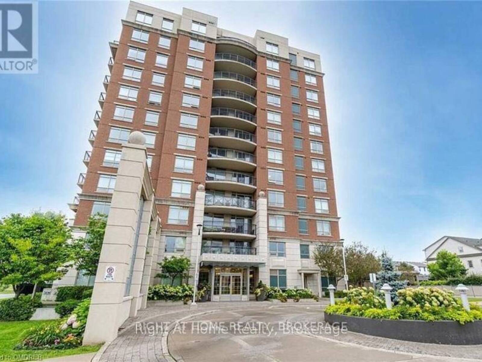 906 - 2365 CENTRAL PARK DRIVE, Oakville, Ontario L6H 0C7