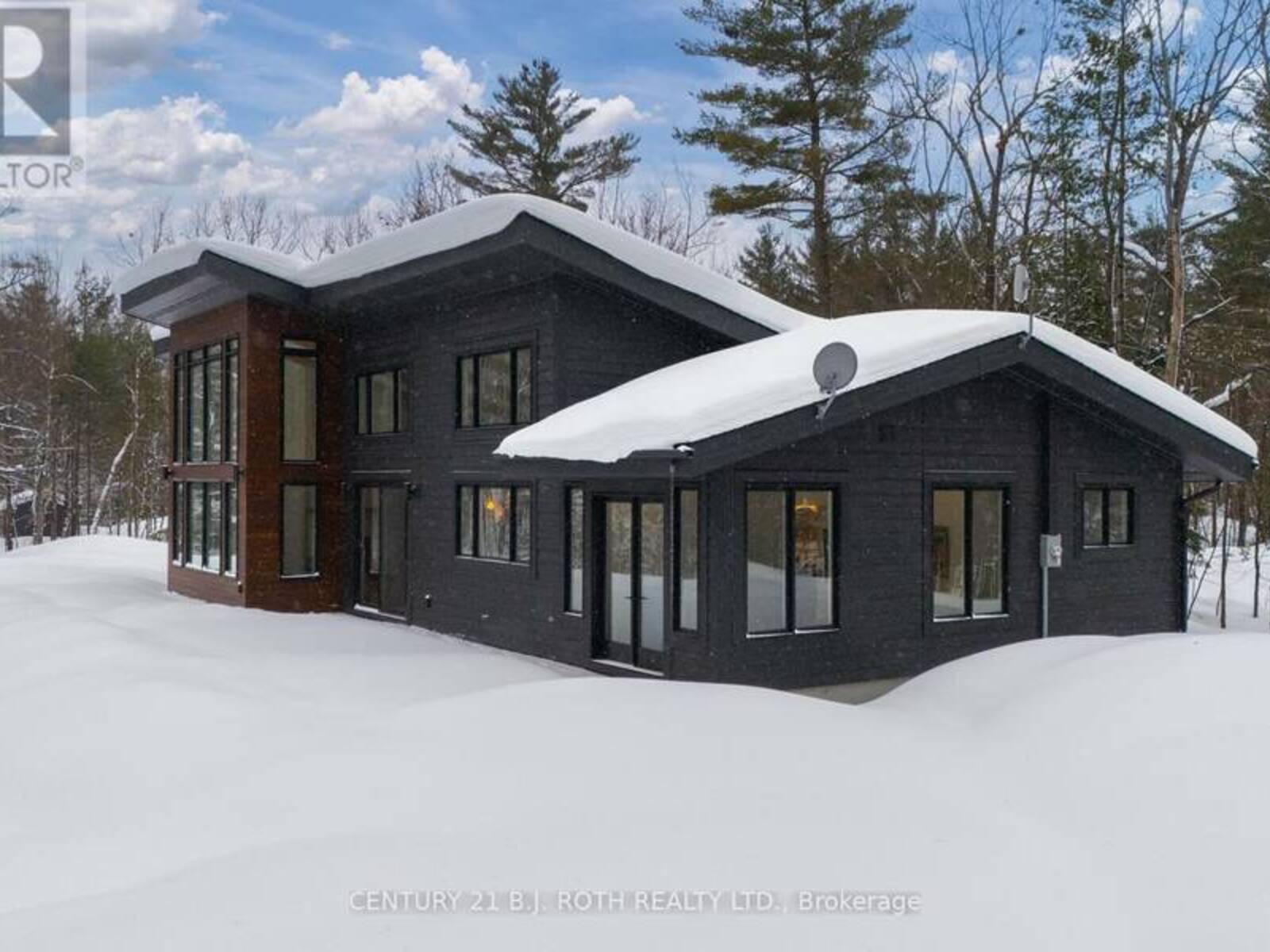 1532 SOUTHWOOD ROAD, Gravenhurst, Ontario P0E 1G0