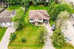 8 SUMMERSET PLACE | Angus Ontario | Slide Image One
