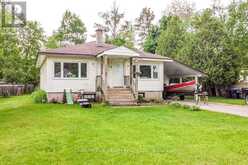 8 SUMMERSET PLACE | Angus Ontario | Slide Image Three