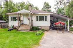 8 SUMMERSET PLACE | Angus Ontario | Slide Image Four
