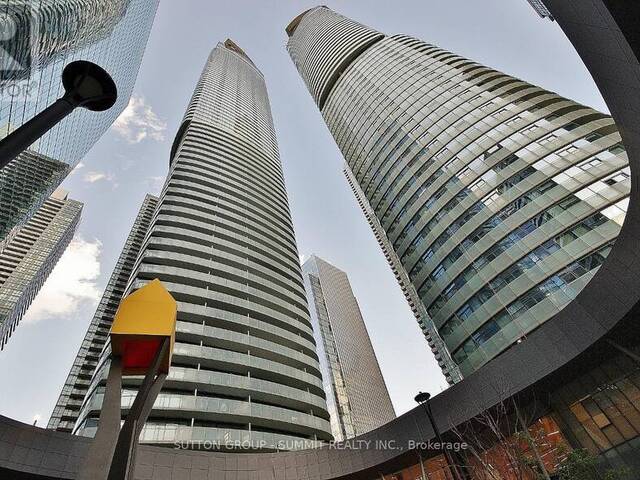 3001 - 14 YORK STREET Toronto Ontario, M5J 0B1