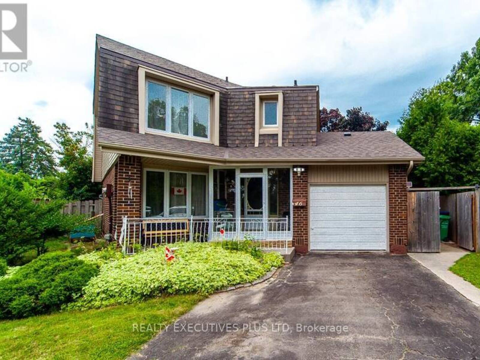 46 LORRAINE CRESCENT, Brampton, Ontario L6S 2R7