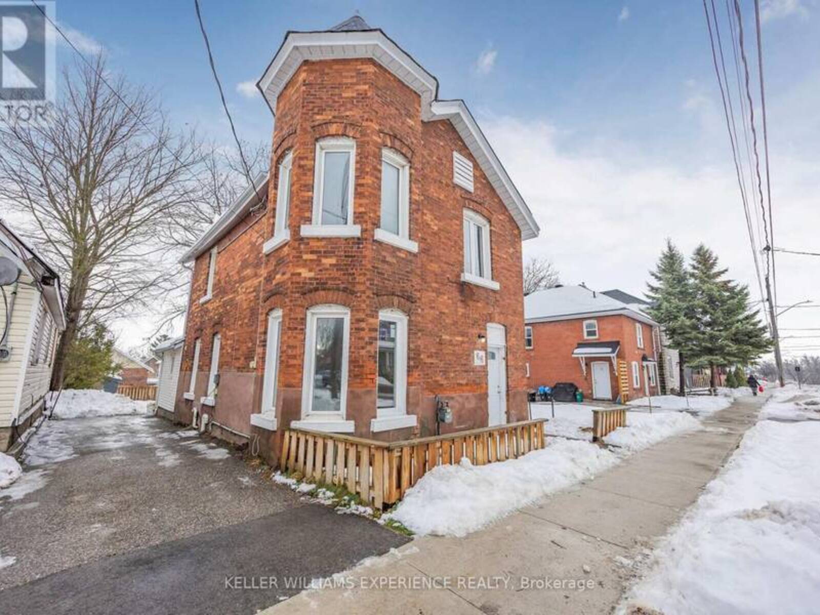 66 MATCHEDASH STREET S, Orillia, Ontario L3V 4W5