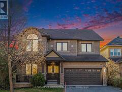 17 RUTHERGLEN TERRACE Ottawa Ontario, K2K 3A5