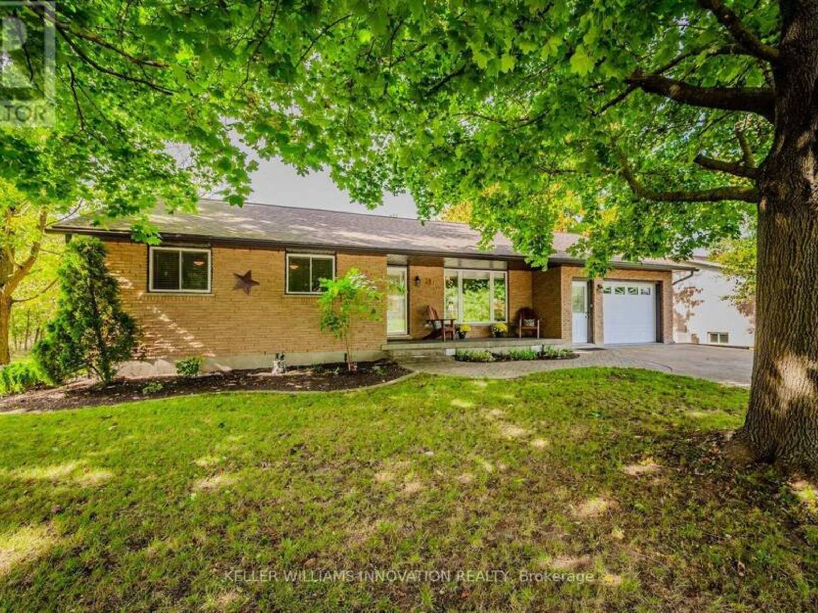 3966 BYRON STREET, Perth East, Ontario N0B 2P0