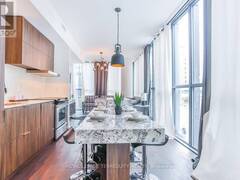 315 - 101 CHARLES STREET E Toronto Ontario, M4Y 0A9