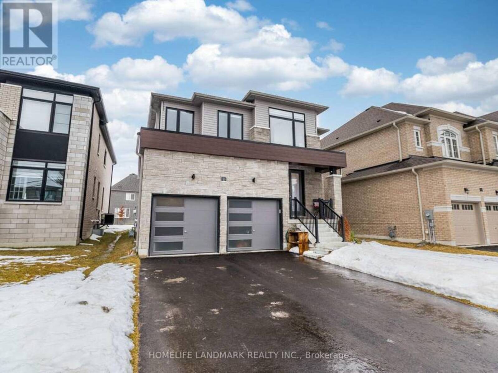 163 ROSANNE CIRCLE, Wasaga Beach, Ontario L9Z 1J7