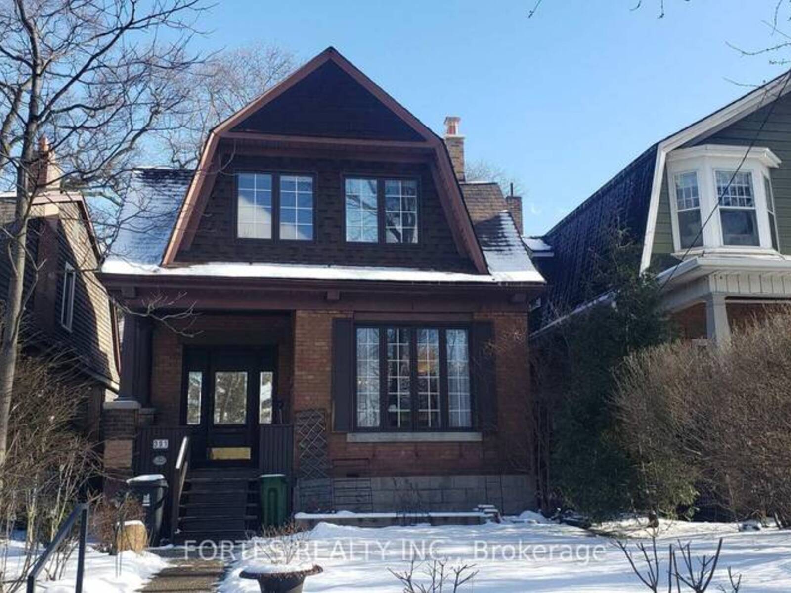 391 PARKSIDE DRIVE, Toronto, Ontario M6R 2Z7