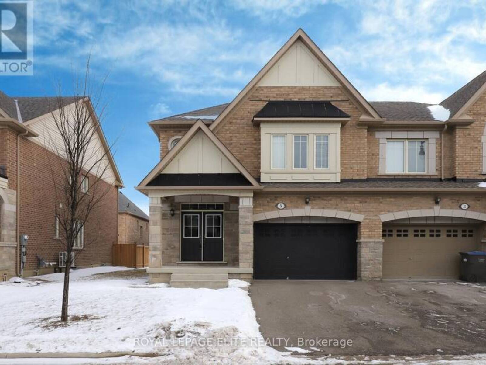 5 MILITARY CRESCENT W, Brampton, Ontario L7A 0B2